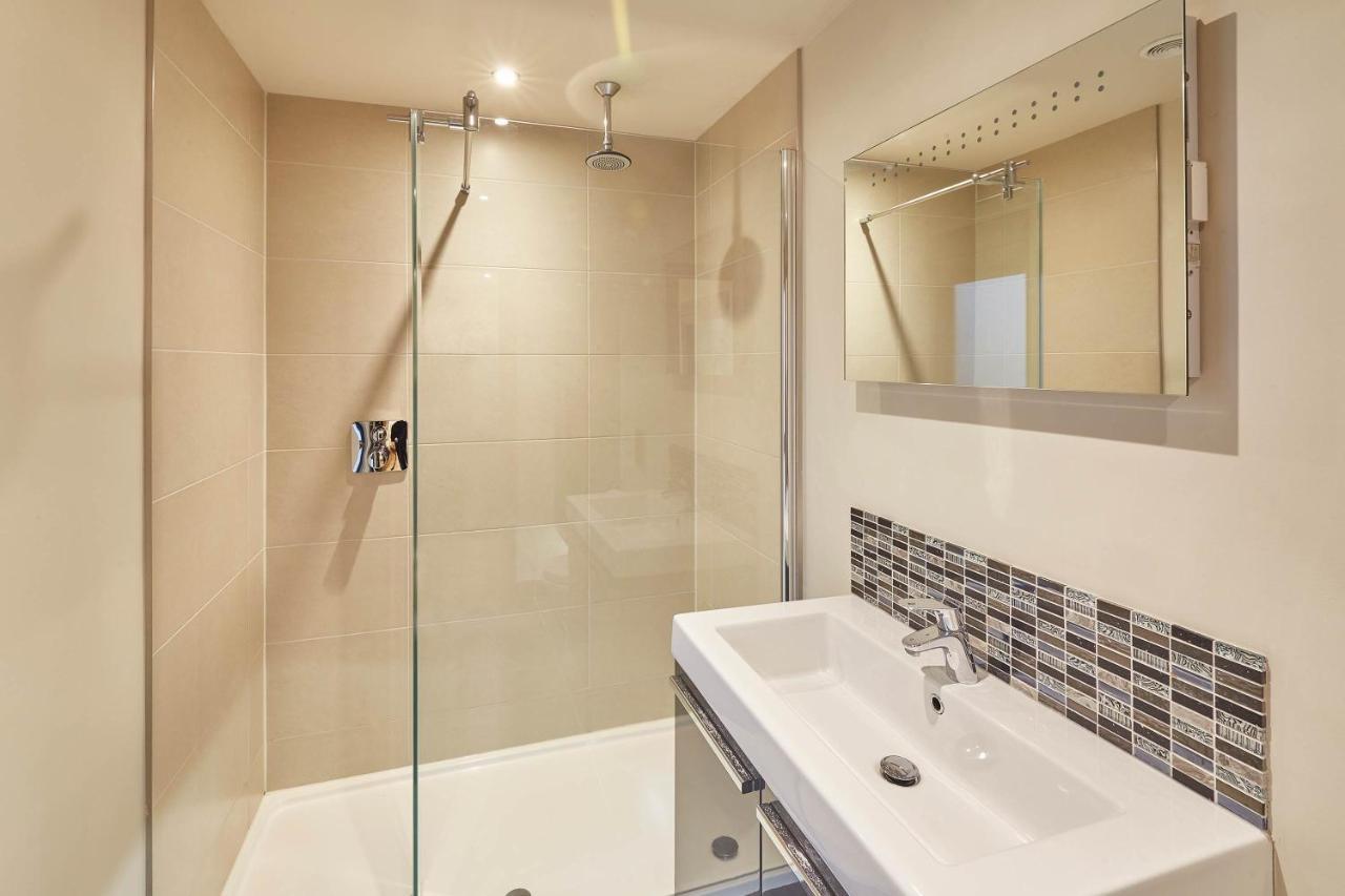 Host & Stay - Simon Howe Lodge Whitby Luaran gambar